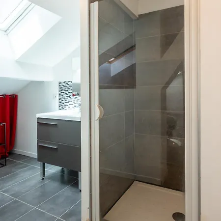 Loft Gare 6 Pers , Wifi ,tv , Centre Ville, Calme