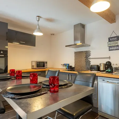 Loft Gare 6 Pers , Wifi ,tv , Centre Ville, Calme Apartman