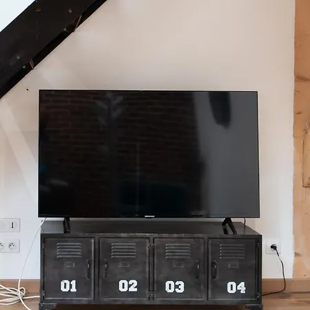 아파트 Loft Gare 6 Pers , Wifi ,tv , Centre Ville, Calme 앙굴렘